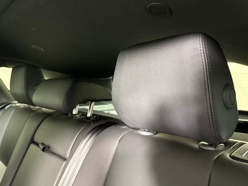 Certified 2026 Land Rover Range Rover Velar Dynamic SE image 20