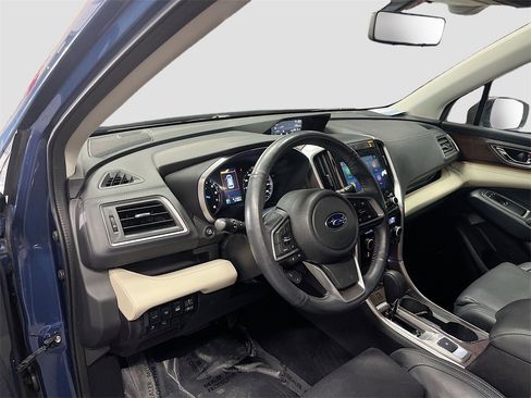 Used 2022 Subaru Ascent Touring w/ Popular Package #2A image 9