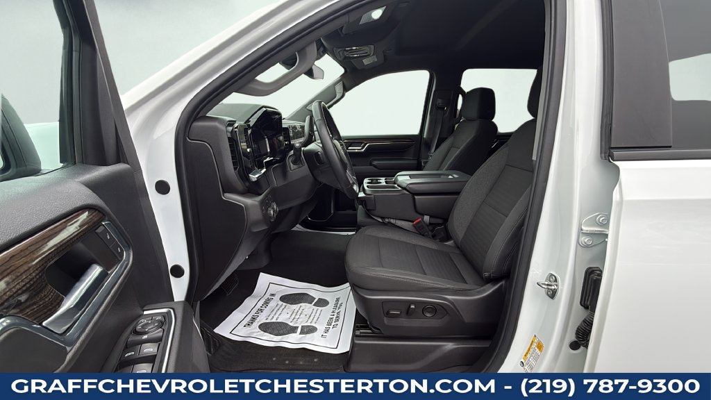 Used 2024 Chevrolet Silverado 1500 RST w/ Protection Package AWD/4WD image 21