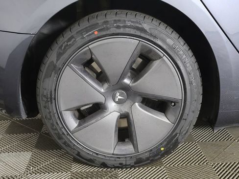 Used 2023 Tesla Model 3 Standard Range RWD image 24