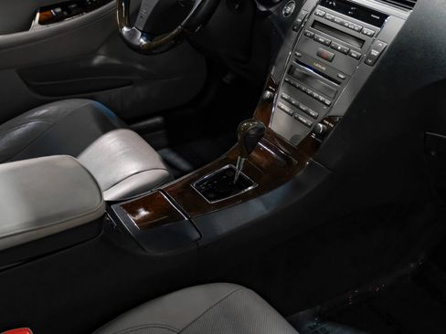 Used 2010 Lexus ES 350 FWD image 23