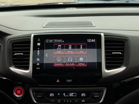 Used 2016 Honda Pilot Elite image 27