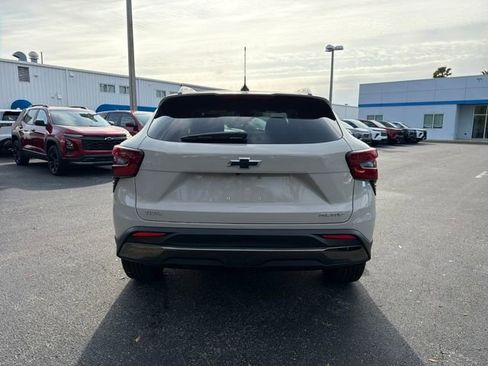 New 2026 Chevrolet Trax ACTIV w/ Driver Confidence Package image 11