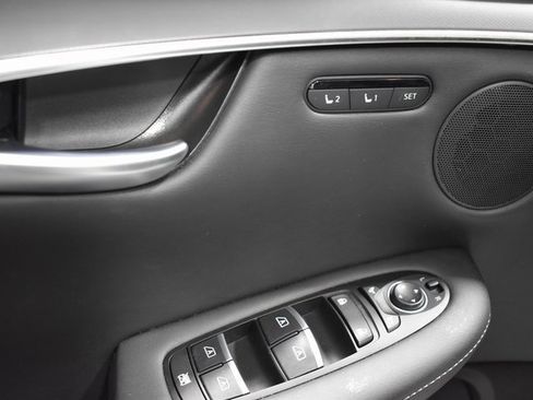 Used 2025 INFINITI QX50 Luxe image 15