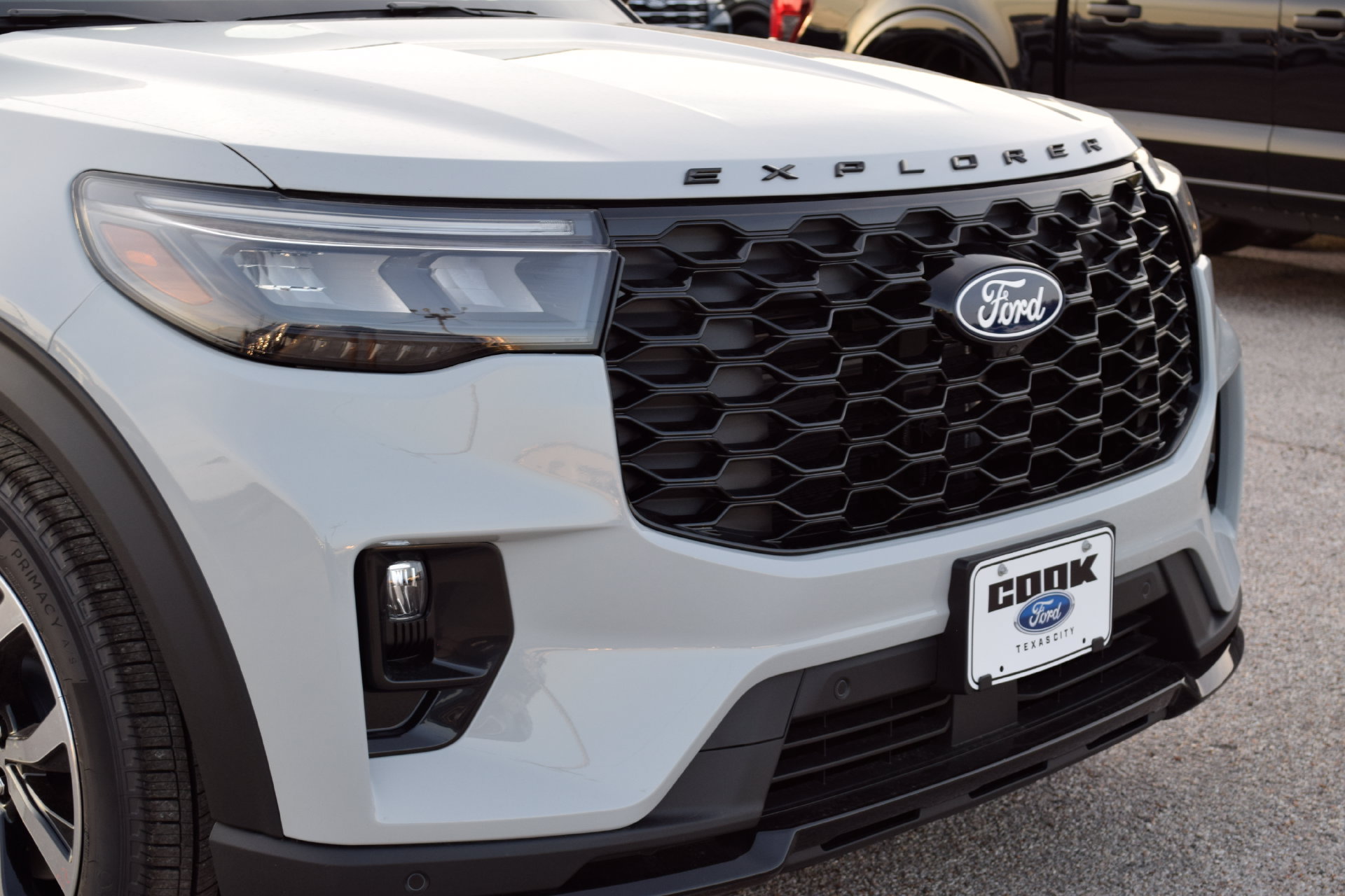 New 2027 Ford Explorer ST-Line w/ Premium Package RWD image 26