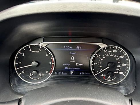 Used 2022 Nissan Altima 2.5 SV FWD image 15