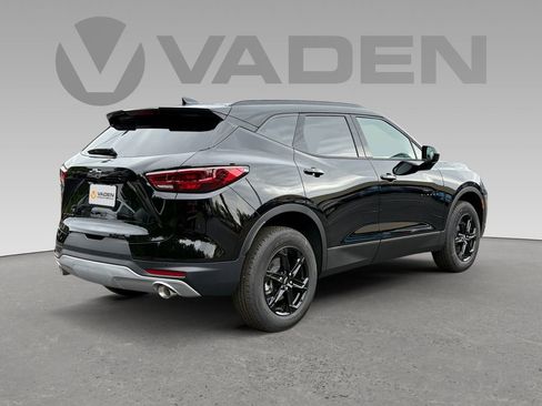 New 2026 Chevrolet Blazer LT w/ Midnight/Sport Edition FWD image 20