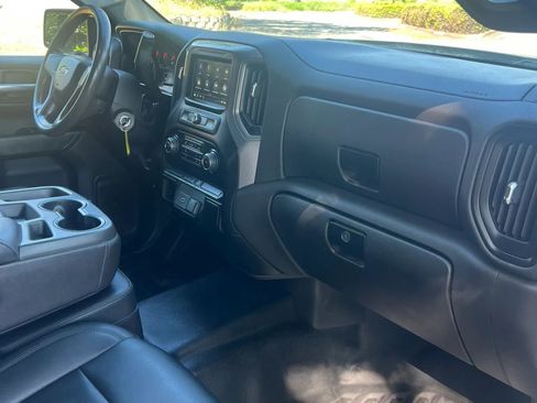 Used 2019 Chevrolet Silverado 1500 W/T w/ Trailering Package AWD/4WD image 17