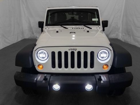 Used 2015 Jeep Wrangler Unlimited Sport w/ Quick Order Package 24S image 2