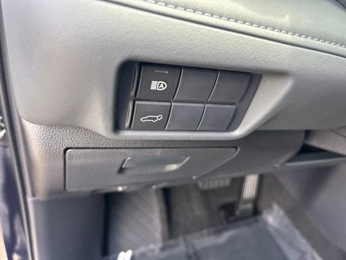Used 2026 Toyota Highlander XLE AWD/4WD image 27