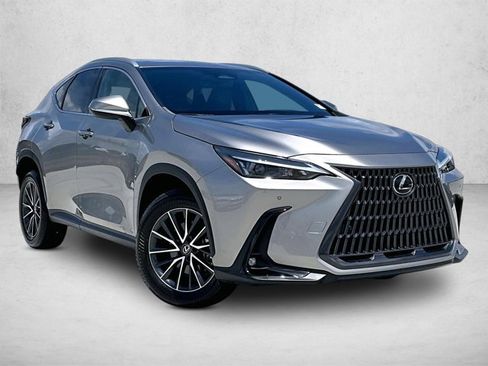 Used 2023 Lexus NX 250 FWD image 12