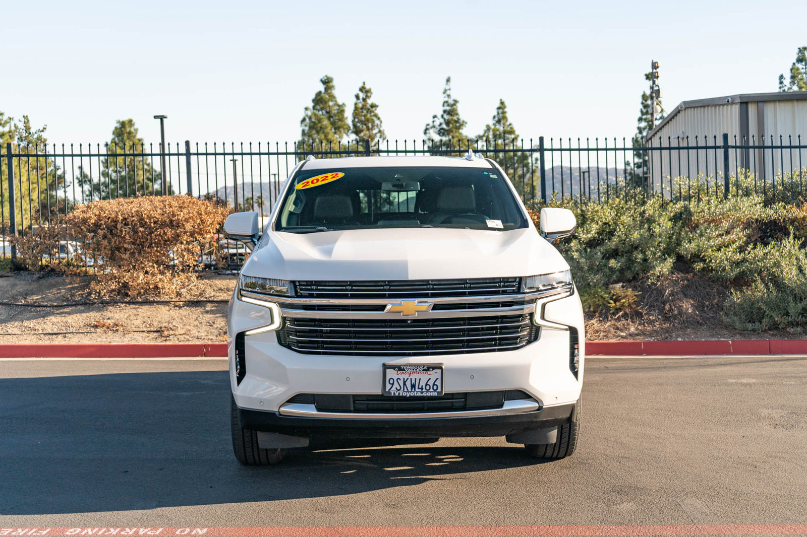 Used 2022 Chevrolet Tahoe LT w/ LT Signature Package RWD image 2
