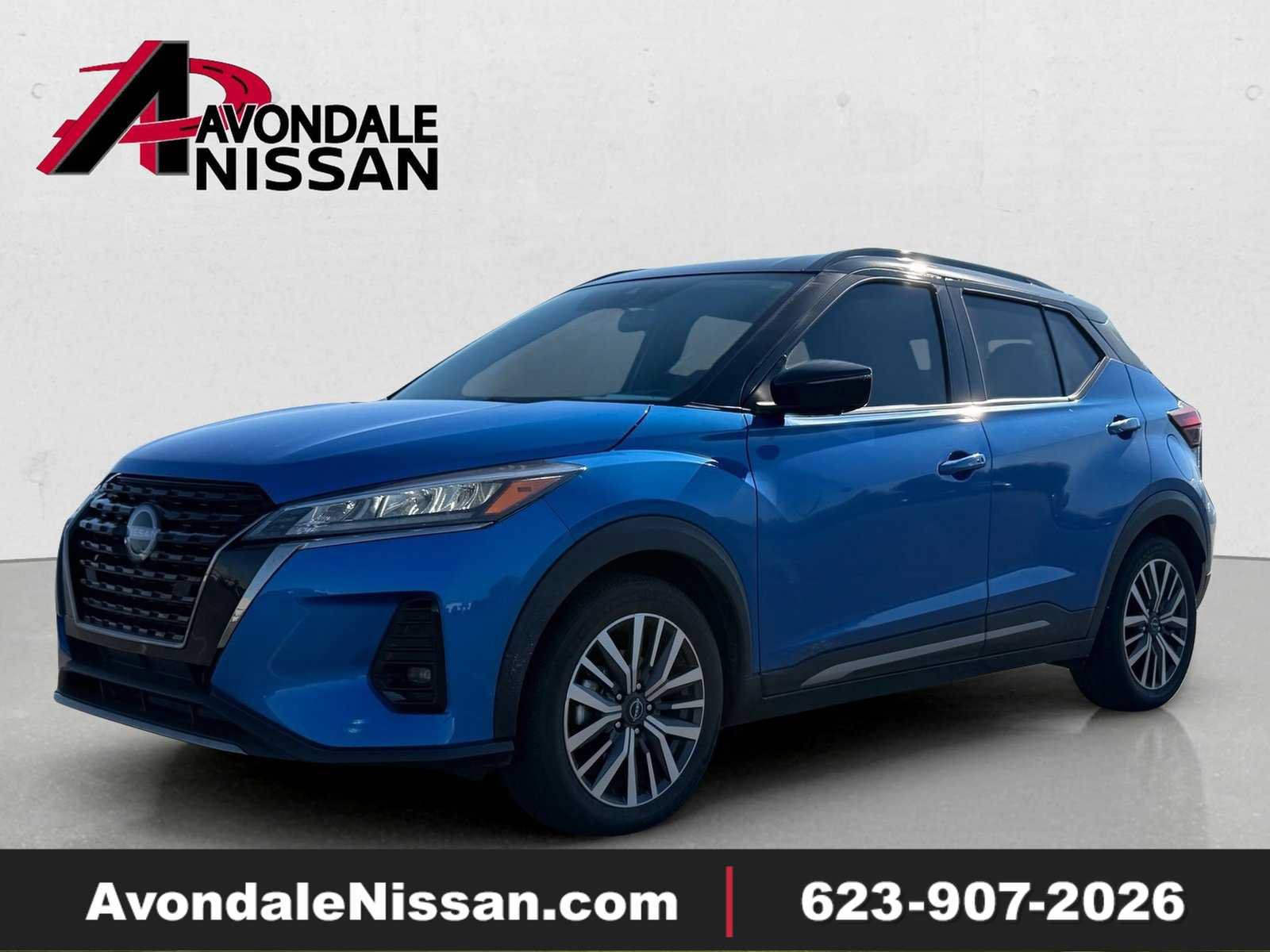 Used 2023 Nissan Kicks SR FWD image 1