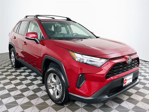 Used 2025 Toyota RAV4 XLE w/ Convenience Package AWD/4WD image 1