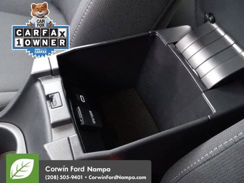 Used 2025 Toyota Corolla LE image 19