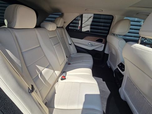 Used 2024 Mercedes-Benz GLE 450 4MATIC image 21