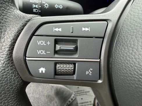 New 2026 Honda HR-V LX image 19