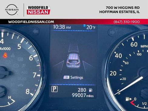 Used 2021 Nissan Rogue Sport S image 40