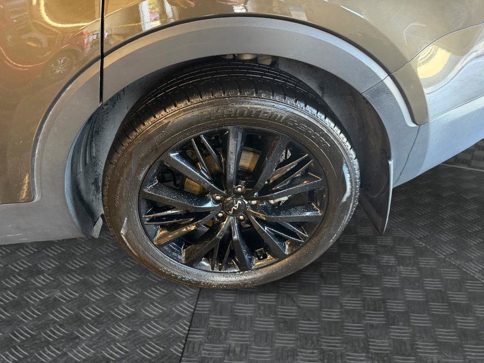 Used 2022 Kia Telluride SX w/ Towing Package FWD image 26