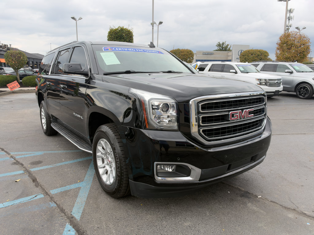 Used 2020 GMC Yukon XL SLT AWD/4WD image 2