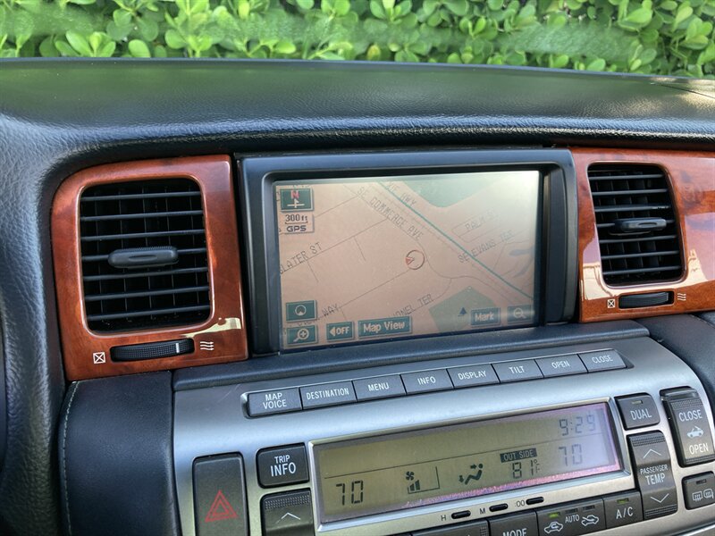 Used 2006 Lexus SC 430 Convertible w/ Preferred Accessory Pkg RWD image 25