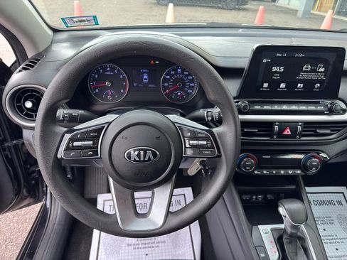 Used 2019 Kia Forte LXS image 15