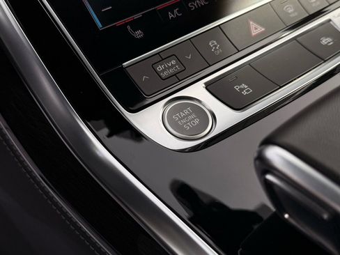 Used 2025 Audi Q7 3.0T Premium Plus w/ Premium Plus Package image 54