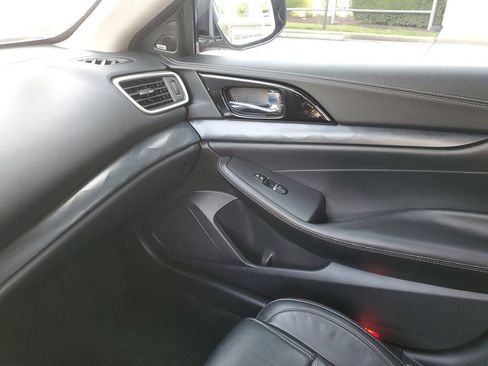 Certified 2023 Nissan Maxima Platinum w/ Sport Mat Group FWD image 36