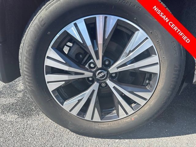 Certified 2023 Nissan Rogue SV AWD/4WD image 10