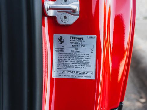 Used 2015 Ferrari 458 Speciale Coupe RWD image 42