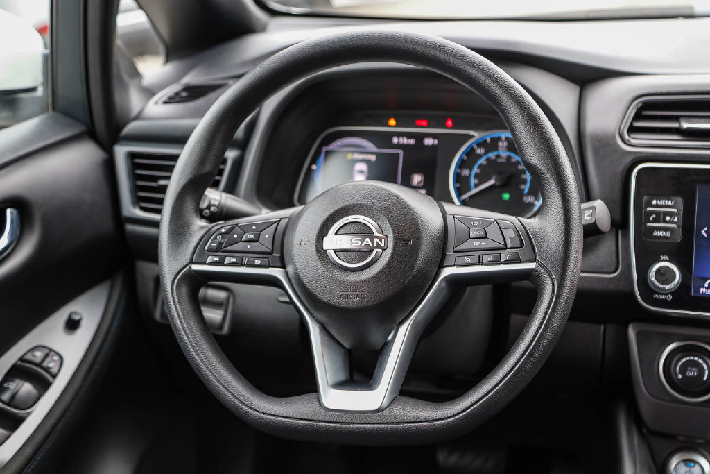 Used 2023 Nissan Leaf S FWD image 15