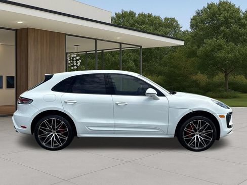 Used 2023 Porsche Macan S AWD/4WD image 7