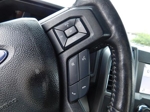 Used 2019 Ford F150 XLT w/ Equipment Group 301A Mid RWD image 18
