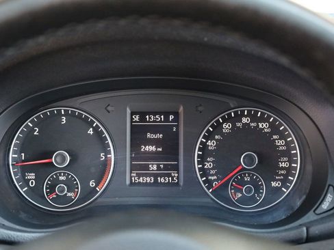 Used 2015 Volkswagen Passat TDI SE image 40