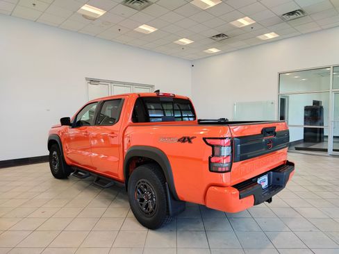 New 2026 Nissan Frontier PRO-4X w/ Pro-4x Convenience Package image 5