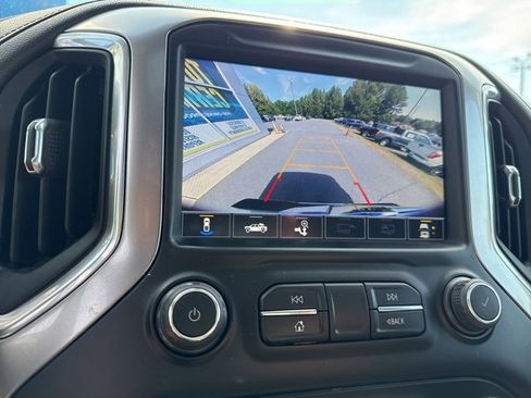 Used 2022 Chevrolet Silverado 1500 LTZ w/ LTZ Premium Package image 17