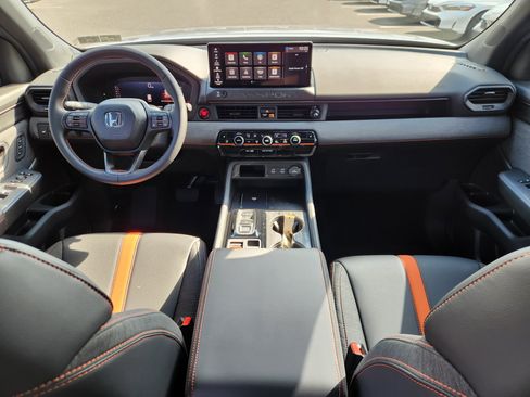 Used 2026 Honda Passport TrailSport image 12