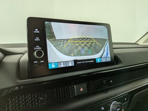 Used 2024 Honda CR-V EX-L image 8