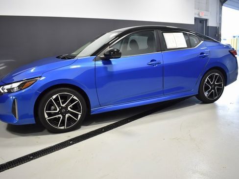 Certified 2024 Nissan Sentra SR image 2