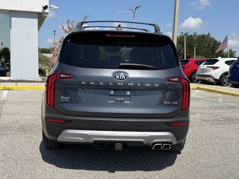 Used 2020 Kia Telluride EX w/ Towing Package FWD image 5