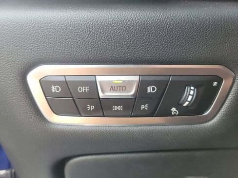 Used 2020 BMW X6 M50i image 32