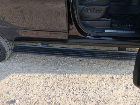 New 2026 Chevrolet Tahoe High Country AWD/4WD image 9