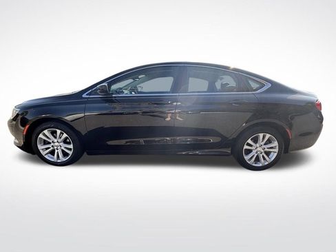 Used 2016 Chrysler 200 Limited w/ Convenience Group image 6