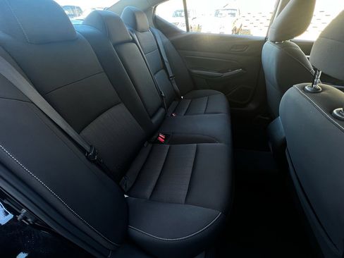 Used 2023 Nissan Altima 2.5 SV image 19