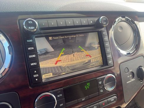 Used 2009 Ford F350 4x4 SuperCab Super Duty image 11