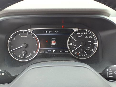 Certified 2025 Nissan Rogue SV image 26