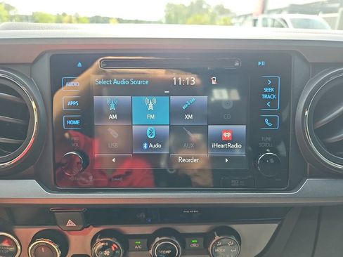 Used 2018 Toyota Tacoma TRD Off-Road image 24