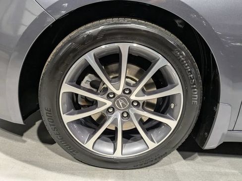 Used 2017 Acura TLX w/ Technology Package FWD image 16
