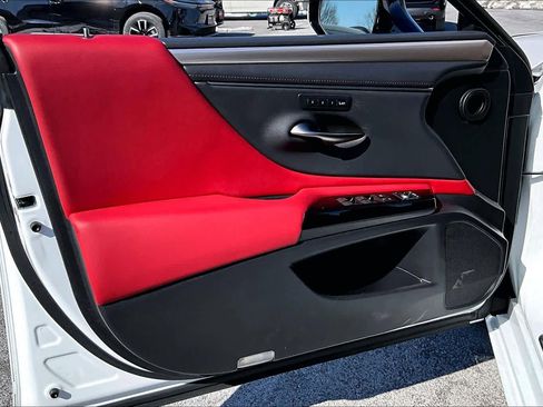 Used 2023 Lexus ES 350 F Sport w/ Accessory Package (Z1) image 22