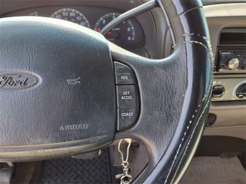 Used 1998 Ford F150 XLT image 21
